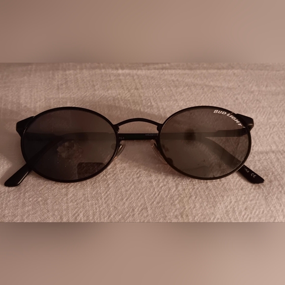 Fossil Bud Light Vintage Sunglasses - Picture 3 of 8